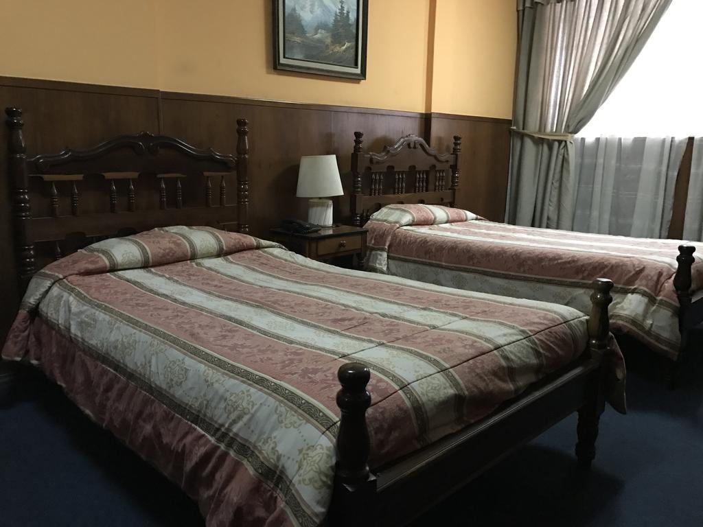 Hotel Majestic キト エクステリア 写真
